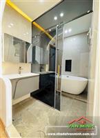 Bán nhà mặt ngõ Nguyễn Đức Cảnh- thang máy 