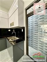 Bán nhà đẹp sân cổng phố Chợ Hàng - Hồ Sen - Lê Chân Hp