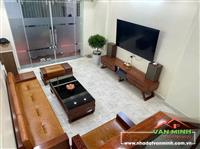 Bán nhà Ngô Gia Tự ngõ nông rộng có chỗ để oto