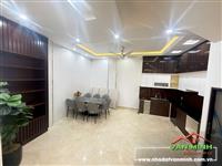 - Nhà mặt ngõ nông phố Trần Nguyên Hãn Lê chân.