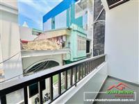 - Cần bán gấp căn nhà xây mới ở ngõ 170 Thiên Lôi.  