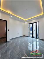 Nhà 4 tầng xây mới độc lập, thiết kế tân cổ điển - 50m2 - Ngõ 2 ô tô tránh nhau