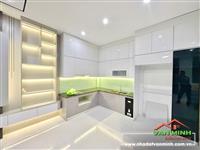 CHÍNH CHỦ  BÁN – NHÀ XÂY MỚI TINH TRUNG TÂM CHỢ HÀNG  🔹 Diện tích: 42m² x 3 tầng – ngang 5,9m, bìa vuông đẹp 🔹 Công năng: 3