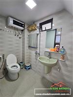 Bán nhà mặt đường lô góc Hàng Kênh mặt tiền gần 6m