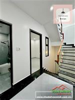 Bán nhà đẹp sân cổng phố Hồ Sen, Lê Chân, Hải Phòng