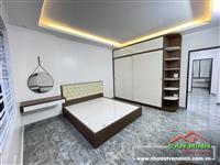 Bán nhà Trung Hành độc lập sân cổng sát Lê Hồng Phong