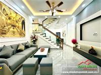 - Diện tích: 42m² sau nhà mặt đường Miếu Hai Xã Hải Phòng.