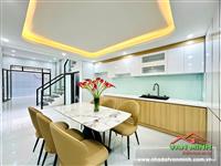 - Vị Trí Nhà Bán Khu THIÊN LÔI - AONE - ĐƯỜNG ĐỒNG THIỆN. - Dt: 46m + 8m sân riêng  - 3,5 tầng mái bằng, sân cổng rộng gần 3m