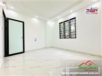 Bán nhà Miếu Hai Xã