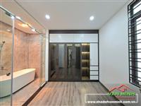 - Bán căn nhà cạnh Hoàng Huy Commerce đường Võ Nguyên Giáp - Aeon Mall. - Ngõ 2 ô tô có sân cổng chung 2 nhà 50m2 rộng rãi. -