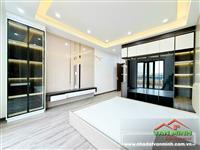 - Bán nhà đường Võ Nguyên Giáp - Thiên Lôi gần Hoàng Huy và Aeon.  - Diện tích 102m² xây 5 tầng thang máy. - Đường trước nhà 