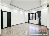 - Nhà lô góc, mặt ngõ Miếu Hai Xã Lê Chân Hải Phòng. - Ngõ 2 oto tránh nhau, ngõ thông phù hợp kinh doanh buôn bán. - Diện tí