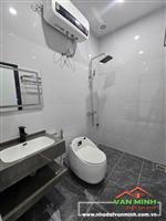 - Bán nhà đường Thiên Lôi Lê Chân Hải Phòng. - 51m2. Hướng Đông Nam  - Sân rộng, phòng khách, phòng bếp, 3 ngủ + 3 wc, sân ph