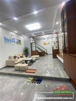 Nhà phố Thiên Lôi- ô tô đỗ cách nhà 10m ngày đêm