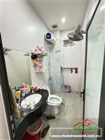 Bán nhà mặt ngõ lô góc Đằng Hải oto qua lại thoải mái
