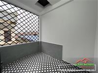  Nhà đẹp mặt ngõ Chợ Hàng độc lập lô góc