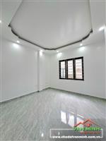 ✨ BÁN GẤP NHÀ 4 TẦNG ĐÔNG KHÊ - CHỈ 3.3 TỶ! ✨  * Diện tích: 43m²  * Công năng: 4PN, PK, Bếp, PT, Sân phơi.  * Vị trí: Ngõ 4m,