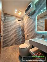 - Xây 4 tầng 46,8m2 sân cổng riêng tư. 