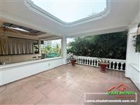 Cho thuê nguyên căn nhà mặt đường số 45 Văn Cao, Hải An, Hải Phòng