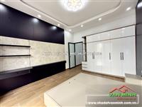 Bán nhà đẹp sân cổng độc lập phố Hồ Sen, Lê Chân, Hải Phòng