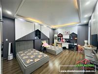 - Bán nhà mặt đường Tuyến 2 Quán Nam Hải Phòng. - Lô góc 5 tầng thang máy.