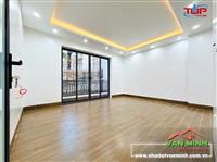 Bán nhà đẹp xây mới phố Chợ Hàng - Hồ Sen, Lê Chân, Hải Phòng