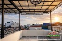 - Bán nhà sau mặt đường Miếu Hai Xã, Lê Chân, Hải Phòng. - Ngõ thông oto cách nhà 10m  - Dt:  42m² x 4 tầng đầy đủ các phòng.