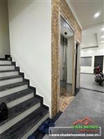 Bán Nhà 4 tầng , mặt đường Bùi Viện , gần bến xe Vĩnh Niệm 