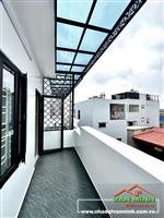 Miếu Hai Xã - Chợ Hàng sân cổng dãy nhà Cao Cấp