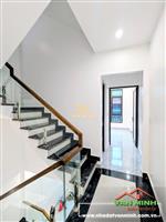 Bán nhà Miếu Hai Xã