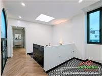 Bán nhà Hồ Sen Lê chân Hải phòng 