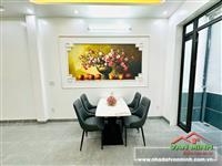 - Nhà 60m2 sân cổng đường Chợ Hàng Hải Phòng.