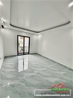 Bán nhà sân cổng tại Hồ Sen- Chợ Hàng