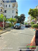 - Ôtô vào nhà diện tích 62m2 ngang 5m. - Đường rộng khu phân lô Aeon Thiên Lôi. 