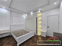 - Nhà 4 tầng  khu vực Lạch Tray  - Diện tích: 41m2 Hướng Tây bắc. - Công năng sử dụng: 4 ngủ 3 wc, phòng khách, bếp, phòng th