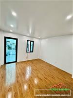 Bán nhà sân cổng tại Hồ Sen- Chợ Hàng