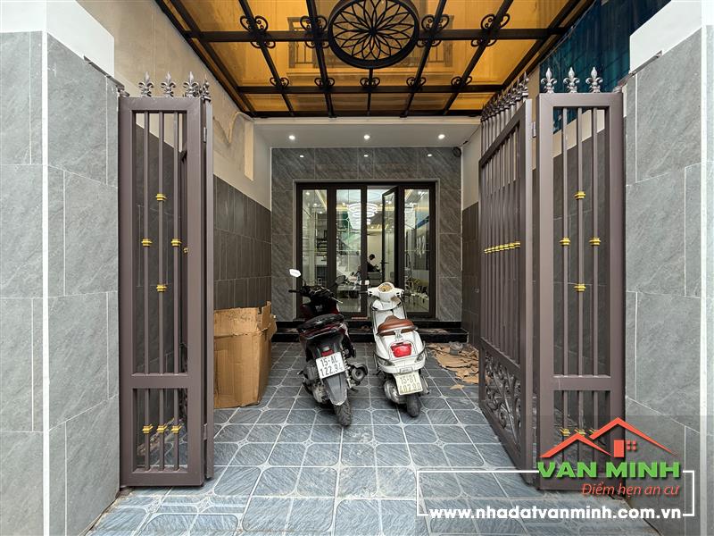 Bán nhà 4 tầng sân cổng mặt ngõ phố Hàng Kênh, Lê Chân, Hải Phòng
