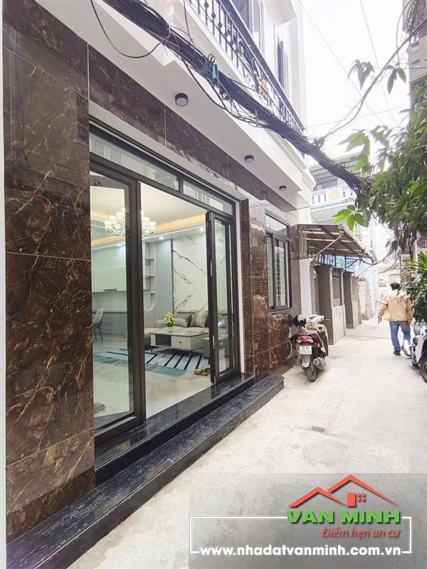 Bán nhà đẹp xây mới phố Miếu Hai Xã - Hồ Sen - Lê Chân - HP