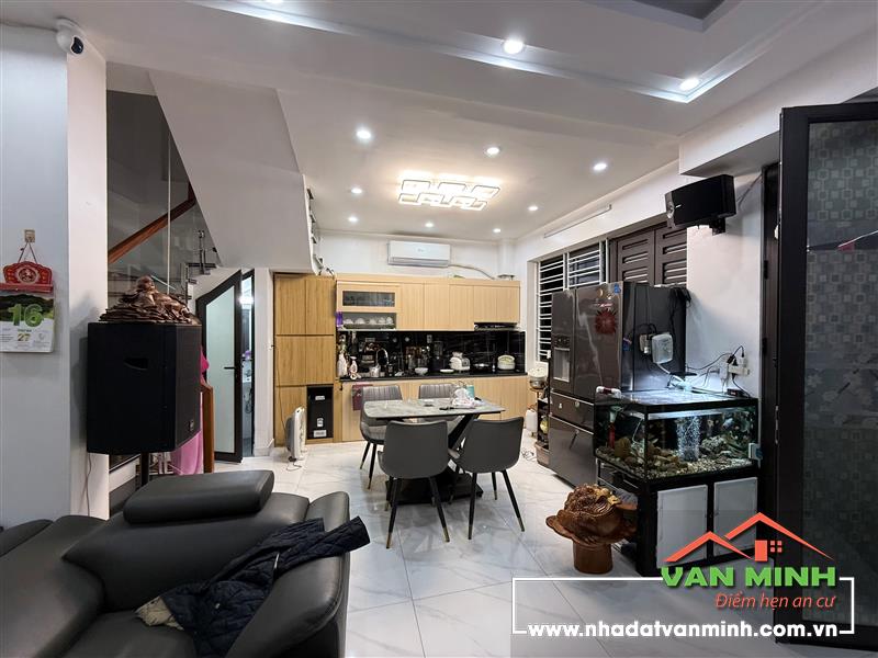 Bán nhà tại Chợ Hàng, Lê Chân Hải phòng 