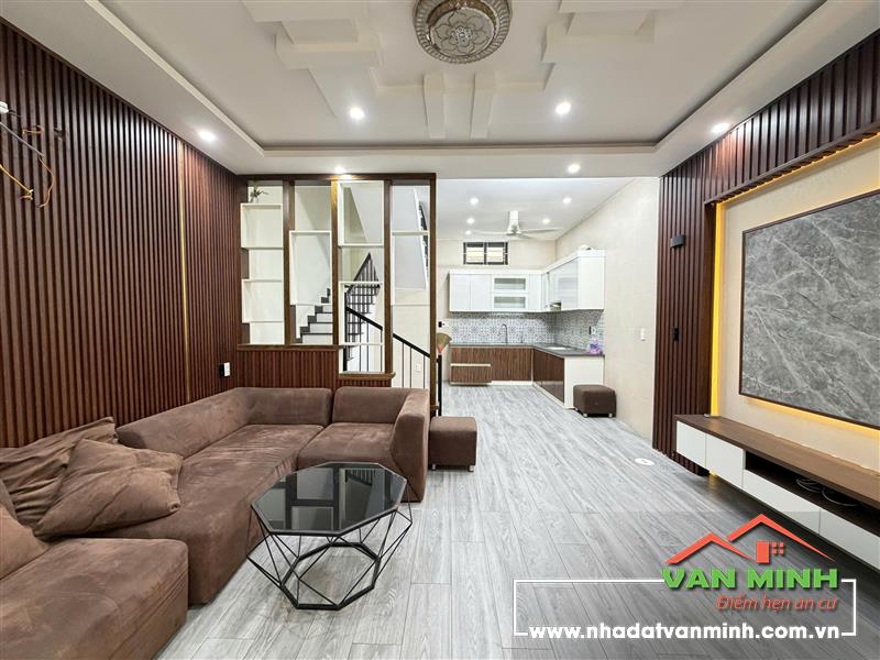 Bán nhà số 17B/40/32 Xóm Trung, Văn Cao (193 Văn Cao rẽ vào), Ngô Quyền, Hải Phòng 