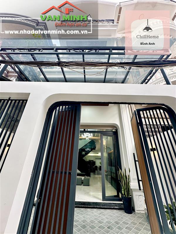 Bán nhà đẹp sân cổng phố Hồ Sen, Lê Chân, Hải Phòng