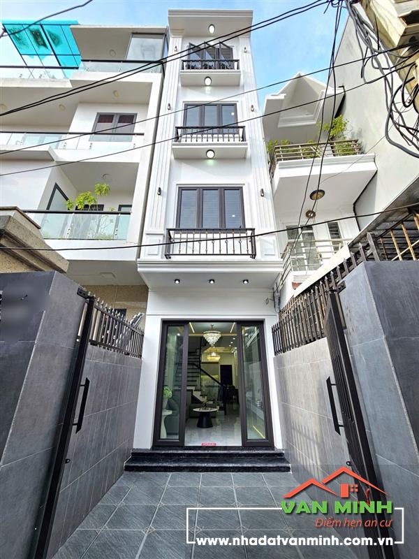 Bán nhà đẹp sân cổng xây mới phố Trần Nguyên Hãn, Lê Chân, Hải Phòng