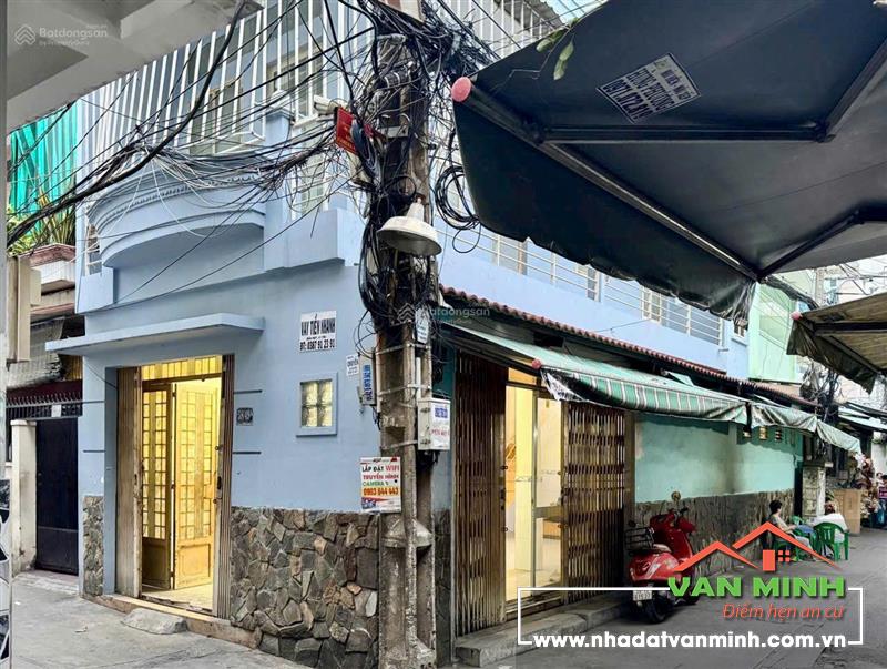 SẢN PHẨM HIẾM!!!CẦN BÁN GẤP CĂN GÓC 2 MẶT TIỀN HẺM PHAN CHU TRINH, BÌNH THẠNH GIÁ TỐT