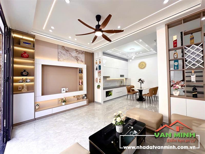 Nhà  ngõ Miếu Hai Xã  gần Hồ Sen -  Hải Phòng 