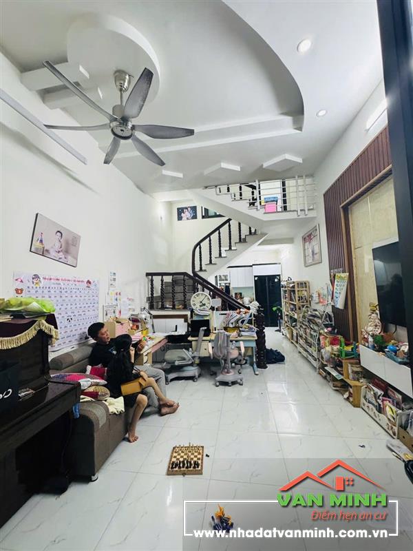 Bán Nhà 3,5 Tầng mặt ngõ Hào Khê , thông Thiên Lôi , Quán Nam 