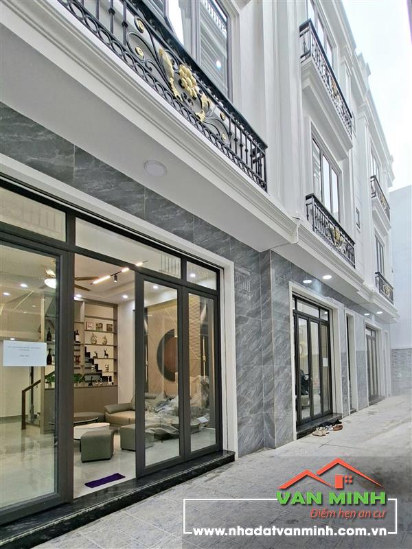 Bán nhà đẹp xây mới phố Hồ Sen - Lê Chân - Hải Phòng