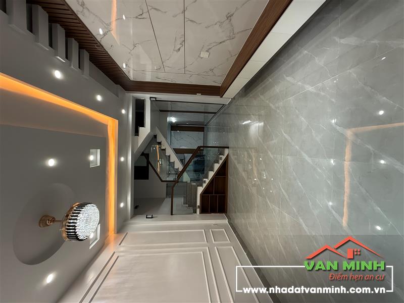 Bán nhà ngõ 299 Ngô Gia tự, Hải An, Hải Phòng