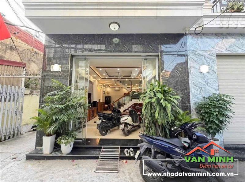 Bán nhà dân xây phố Hồ Sen, Lê Chân, Hải Phòng