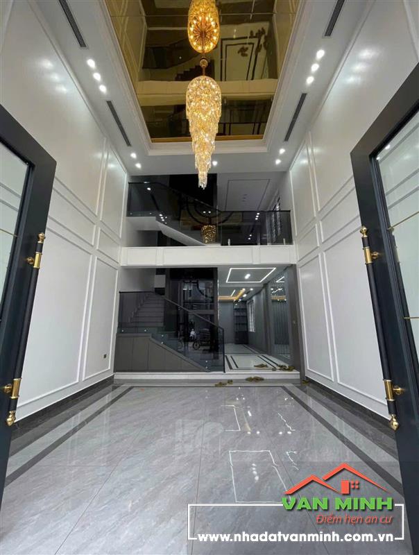 Bán nhà mặt đường khu Thiên Lôi - Aeon, có thang máy, điểm đẹp kinh doanh