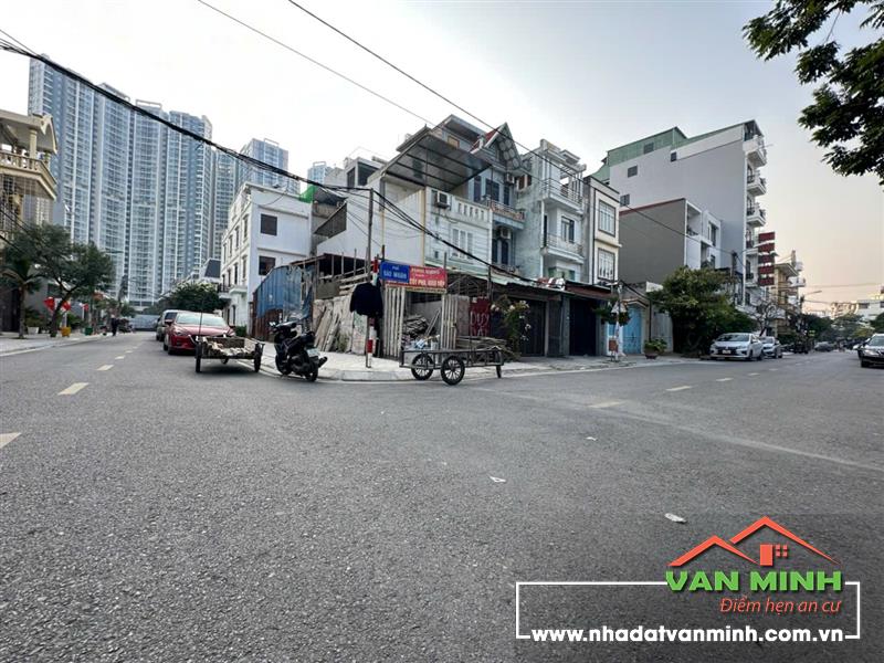 Mặt đường Đào Nhuận phía Hoàng Huy Mall  👉👉1lô duy nhất cần bán nhanh.   - Diện tích 90m2 - Ngang 4,5m   - Khu phân lô phát